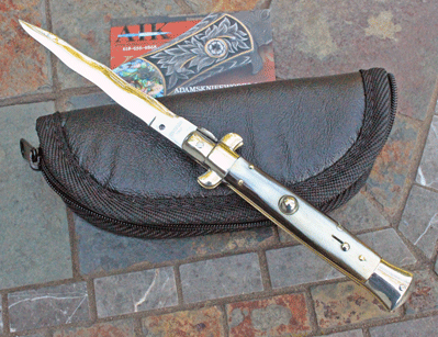 Vintage 50\'s EIG ITALY 9\" Italian Picklock w/Genuine Horn & Kris